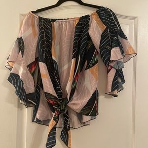 Brand New: Off the Shoulder Top. Floral. Size: SMALL